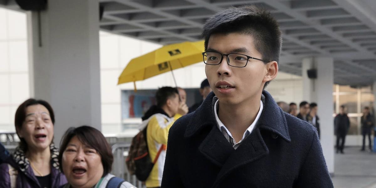 Súd v Hongkongu opäť poslal za mreže prodemokratického aktivistu Joshuu Wonga