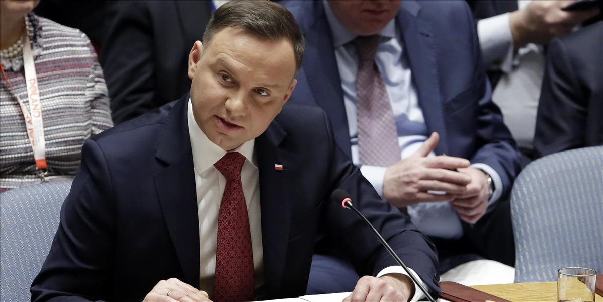 Poľský prezident sa poďakoval Trumpovi, že bojuje proti falošným správam