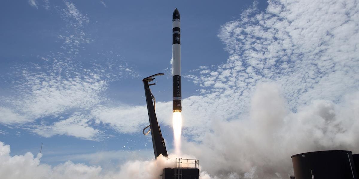 Na Novom Zélande vypustili raketu nesúcu tri komerčné satelity