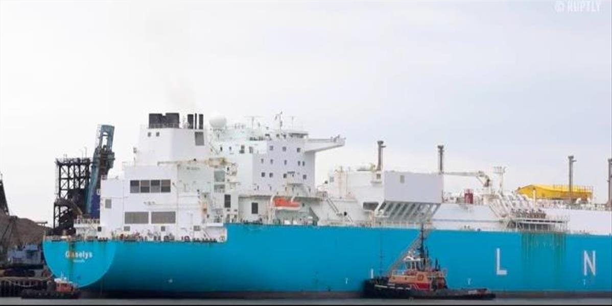 VIDEO Tanker s ruským plynom vstúpil do amerického prístavu Everett