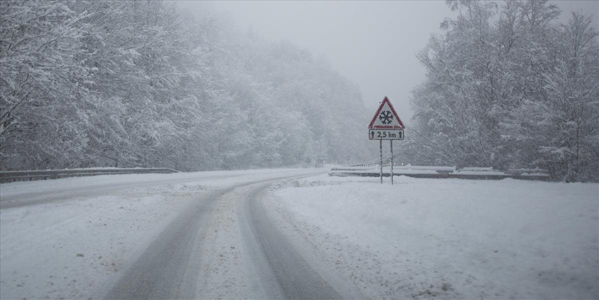 Toto nás znovu čaká: Slovensko zasiahne sneženie, napadnúť môže až 40 centimetrov snehu
