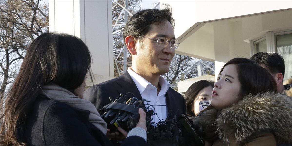Dedičovi spoločnosti Samsung zmiernili trest za korupciu na podmienečný