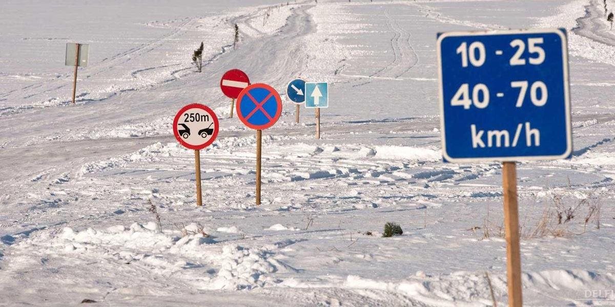 V Estónsku sa pod mikrobusom prelomil tenký ľad Baltského mora, úrady hlásia najmenej 3 obete