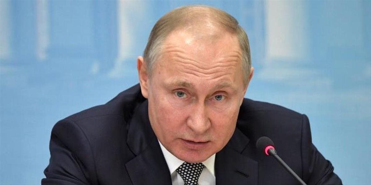 Vladimir Putin zrušil všetky naplánované pracovné stretnutia v súvislosti s haváriou lietadla An-148