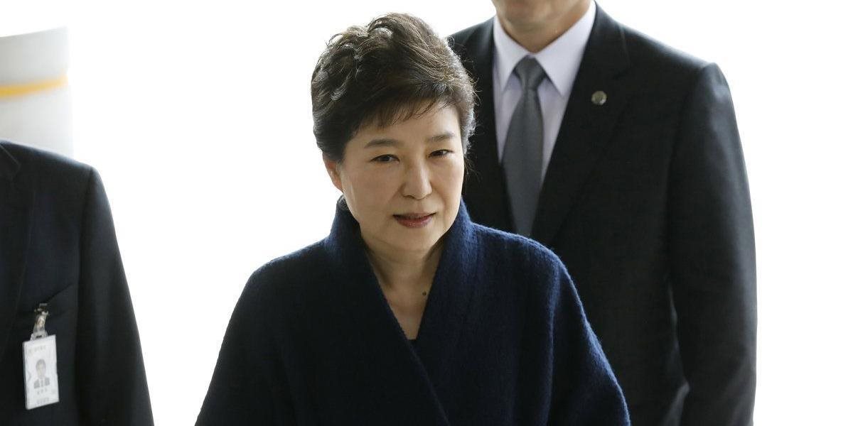 Priateľku zosadenej juhokórejskej prezidentky odsúdili za korupciu na 20 rokov väzenia