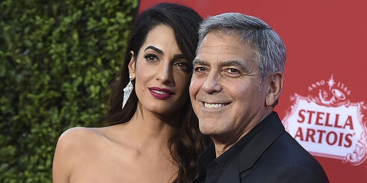 Manželia Clooneyovci venovali pól milióna dolárov na pochod proti strelným zbraniam, sami sa aj ho zúčastnia