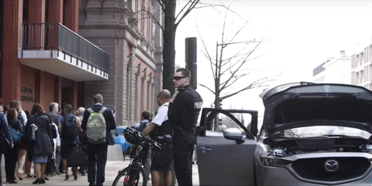 VIDEO Tajná služba vyriešila situáciu s podozrivým vozidlom pri Bielom dome
