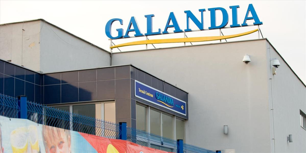 Mesto Galanta si berie úver na opravu zatvoreného kúpaliska Galandia