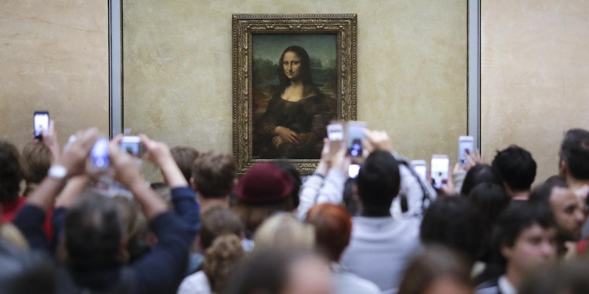 Mona Líza sa bude možno čoskoro usmievať na ľudí v celom Francúzsku