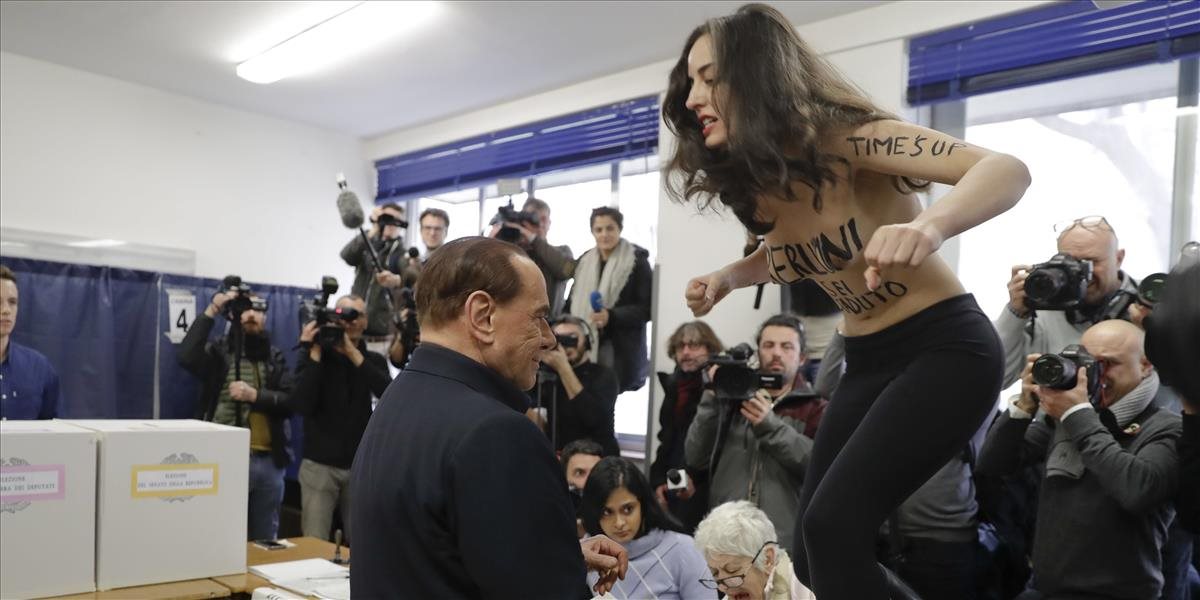 VIDEO Po Zemanovi i Berlusconi: Hlasovanie narušila polonahá aktivistka hnutia Femen
