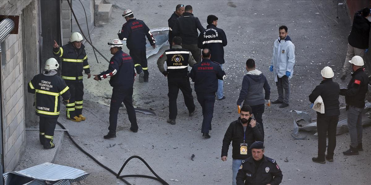 Dráma v Turecku: Dve ženy vyskočili zo šiesteho podlažia horiaceho hotela