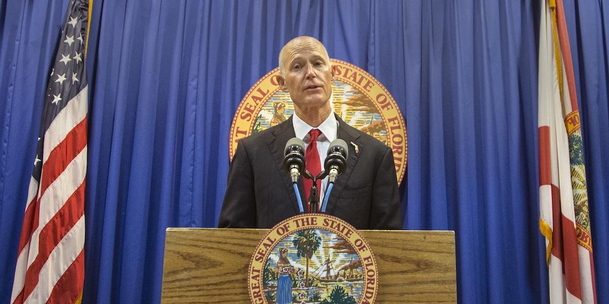 Floridskí zákonodarcovia prijali zákon o bezpečnosti škôl