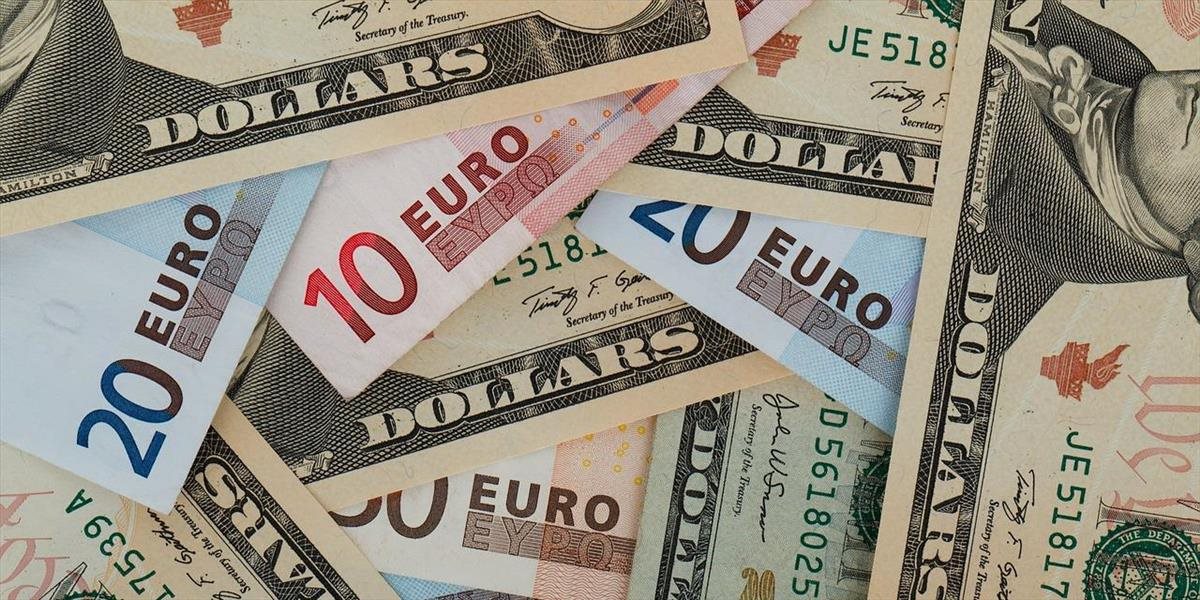 Súdny dvor EÚ povolil poľskej firme ochrannú známku so symbolom eura a dolára