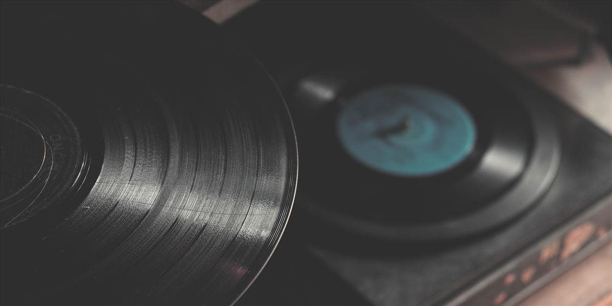 Vinylové platne sa vracajú späť do života, myslí si ich zberateľ z Prievidze