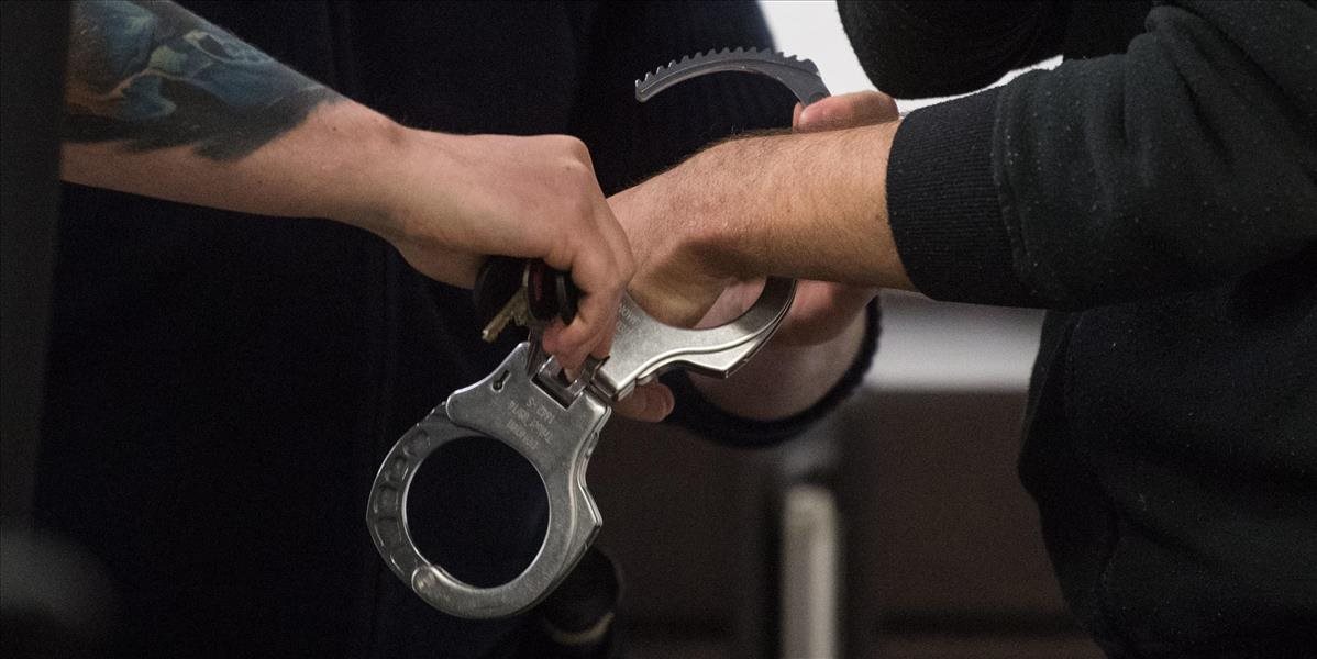 V Grenobli zadržali päť podozrivých z prípravy teroristických akcií