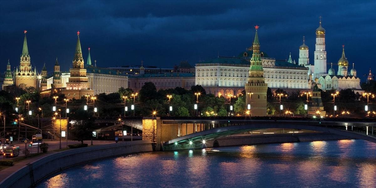 Rusko vyhosťuje 23 britských diplomatov a zatvára britský generálny konzulát v Petrohrade