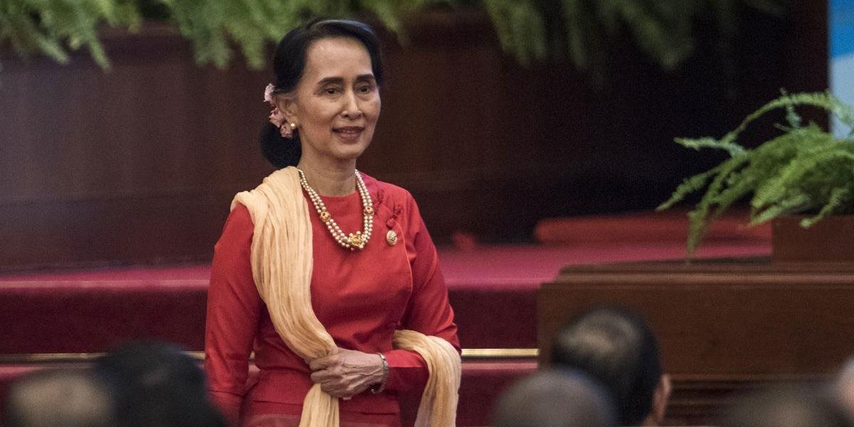 Mjanmarskú líderku Su Ťij privítali v austrálskom parlamente