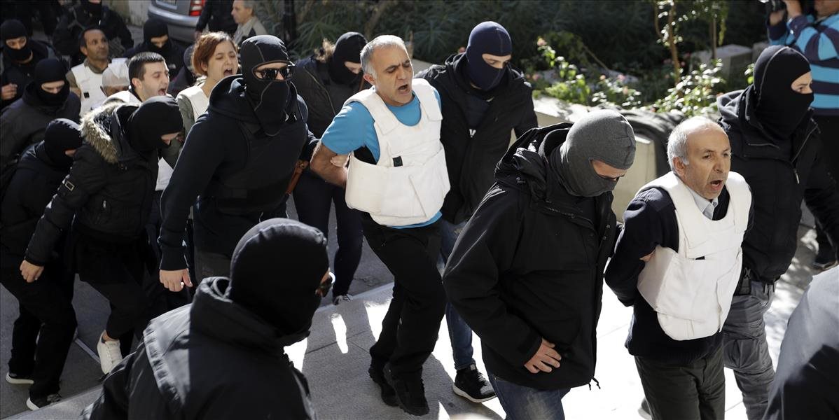 V Paríži zadržali šesť podozrivých z napomáhania teroristovi