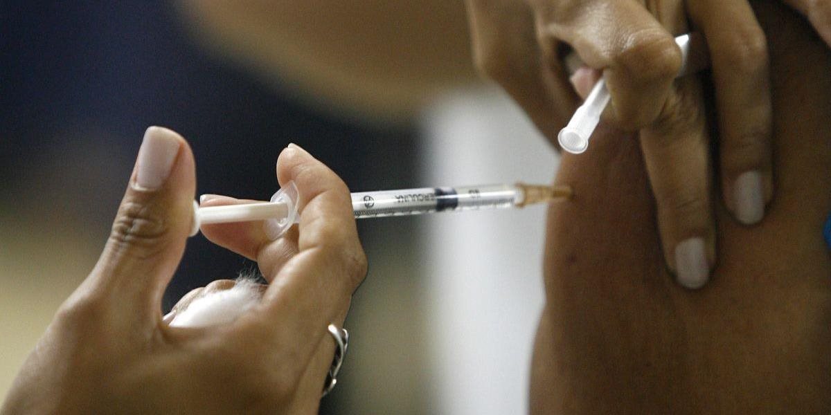 Brazília rozšírila očkovanie proti žltej horúčke na celú krajinu