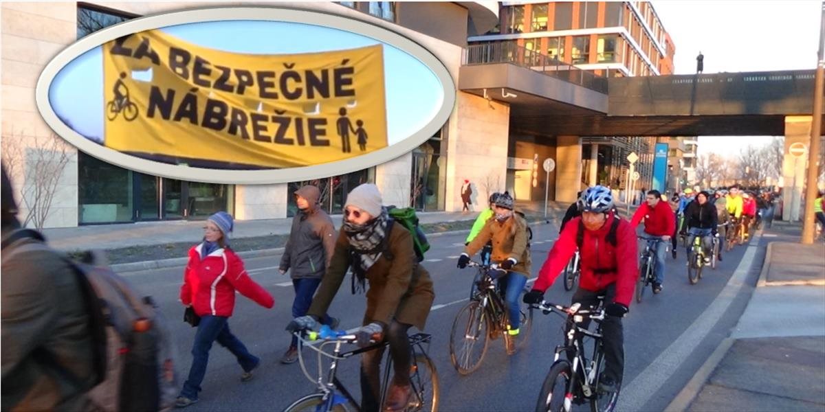 VIDEO Masový protest cyklistov: Bratislava delí ľudí na dve kategórie, ale je rovnakým domovom nás všetkých