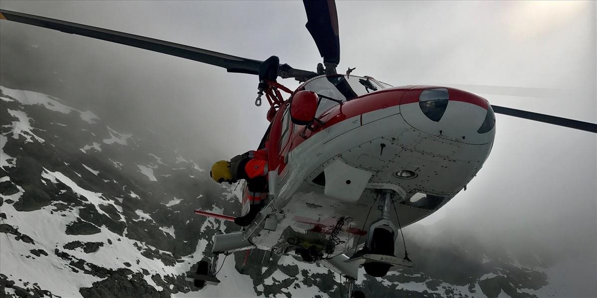 Na Čertovici utrpel zranenie 49-ročný skialpinista, pomáhali leteckí záchranári