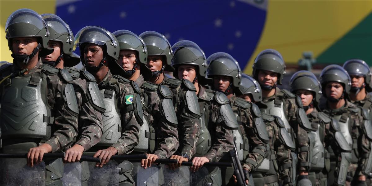 Dvaja brazílski armádni dôstojníci sú podozriví z obchodovania so zbraňami