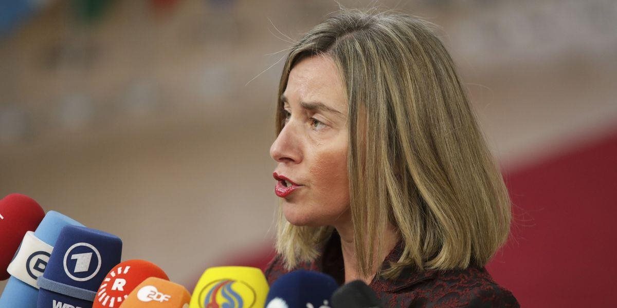 Šéfka diplomacie EÚ Mogheriniová vyzvala na zachovanie pokoja v Kosove a Srbsku