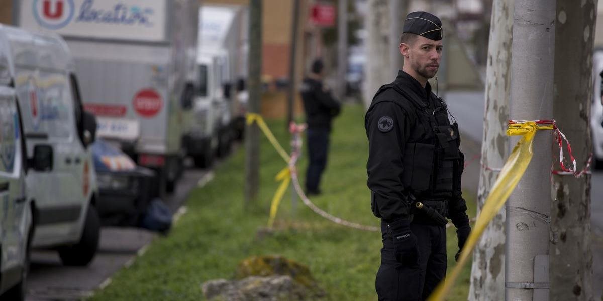 Obyvatelia Carcassonne a Trebes spisujú petíciu: Sú proti pochovaniu tela teroristu