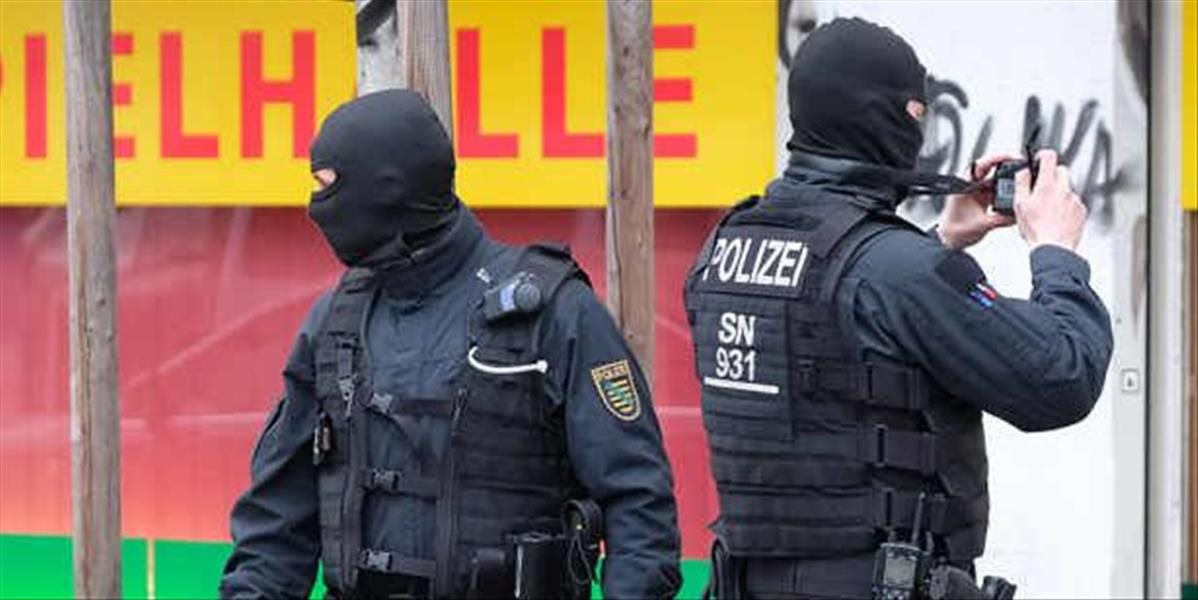 Polícia v Duisburgu prekazila pouličnú bitku, zadržala 50 ľudí