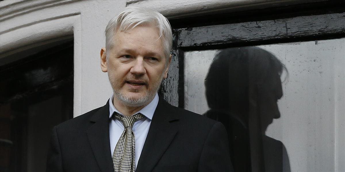 Ekvádor zakázal Assangeovi prístup na internet