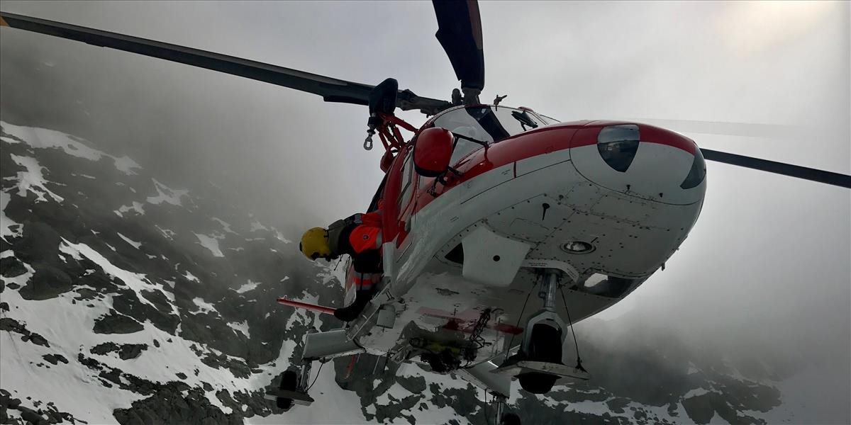Horská záchranná služba v noci pomáhala českej turistke zranenej v Malej Fatre