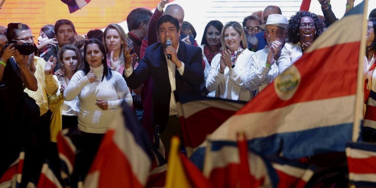 FOTO Novým prezidentom Kostariky sa stal Carlos Alvarado
