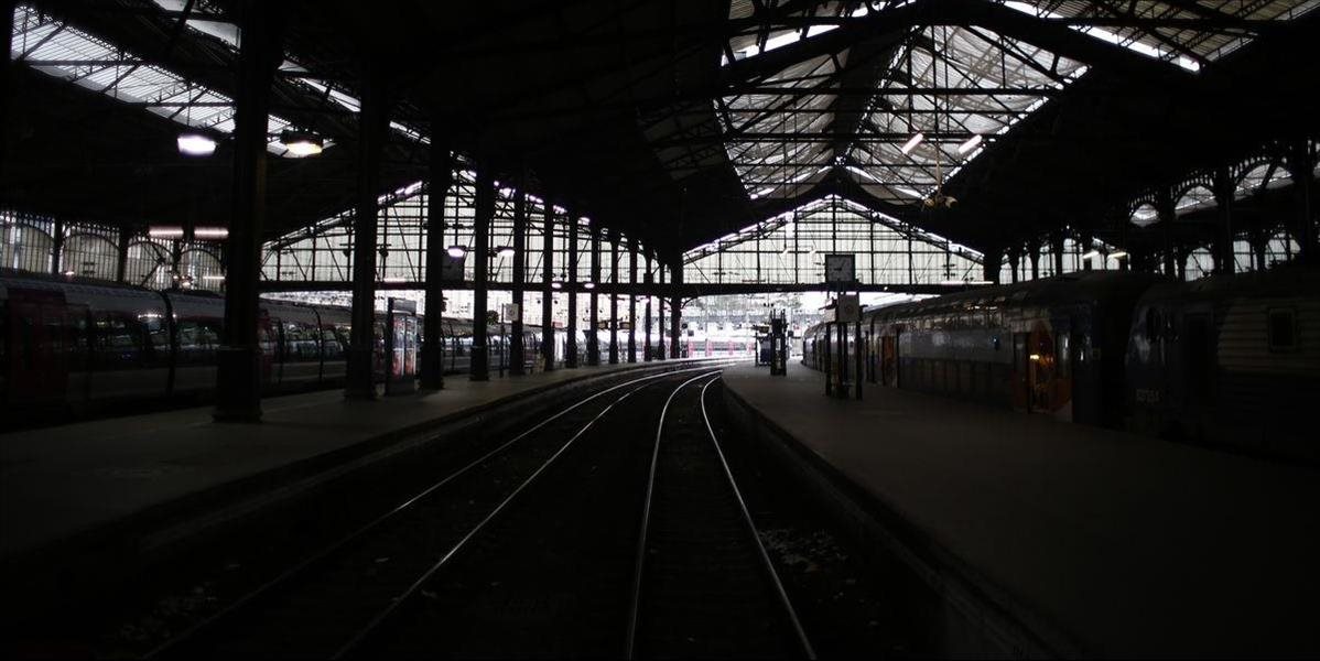 Aktualizované FOTO Železničnú dopravu vo Francúzsku paralyzoval štrajk zamestnancov