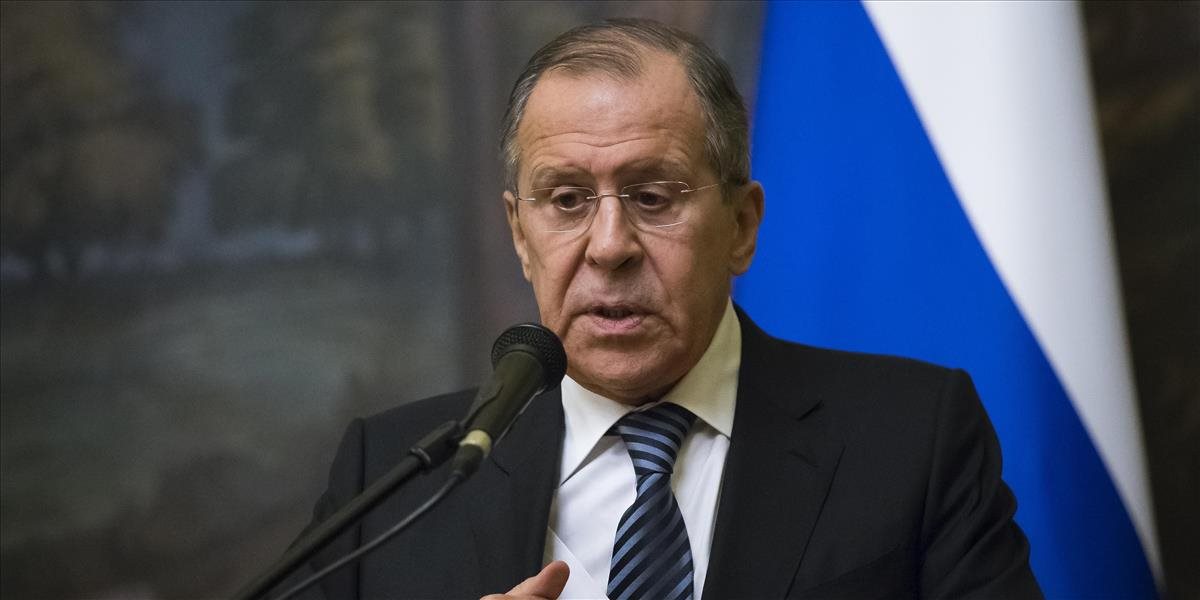 Lavrov: V otázke vyhostenia diplomatov by sa mal Západ zastaviť prvý