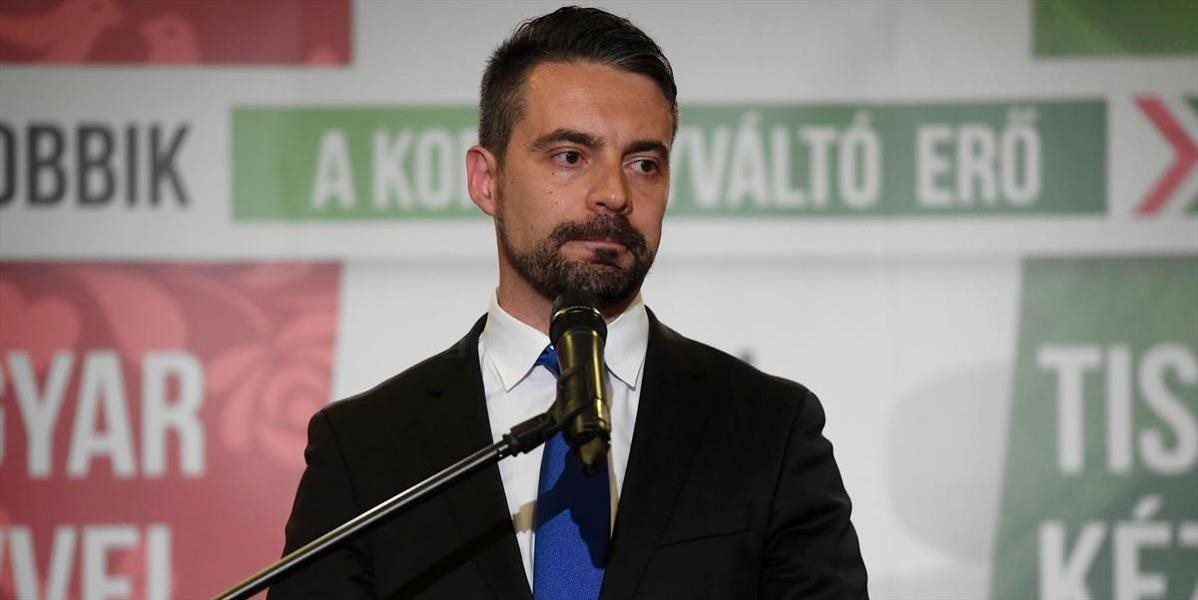 Šéf maďarskej strany Jobbik odstúpil, vzdal sa aj stoličky v parlamente