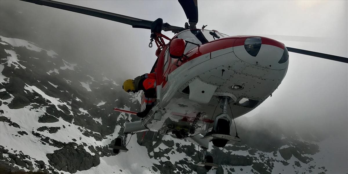 Horskí záchranári pomáhali v Retranslačnom žľabe zranenému lyžiarovi