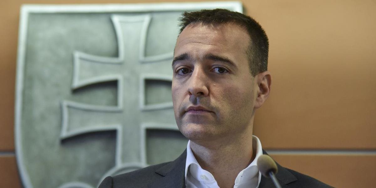 VIDEO Minister vnútra Tomáš Drucker rezignuje na svoju funkciu