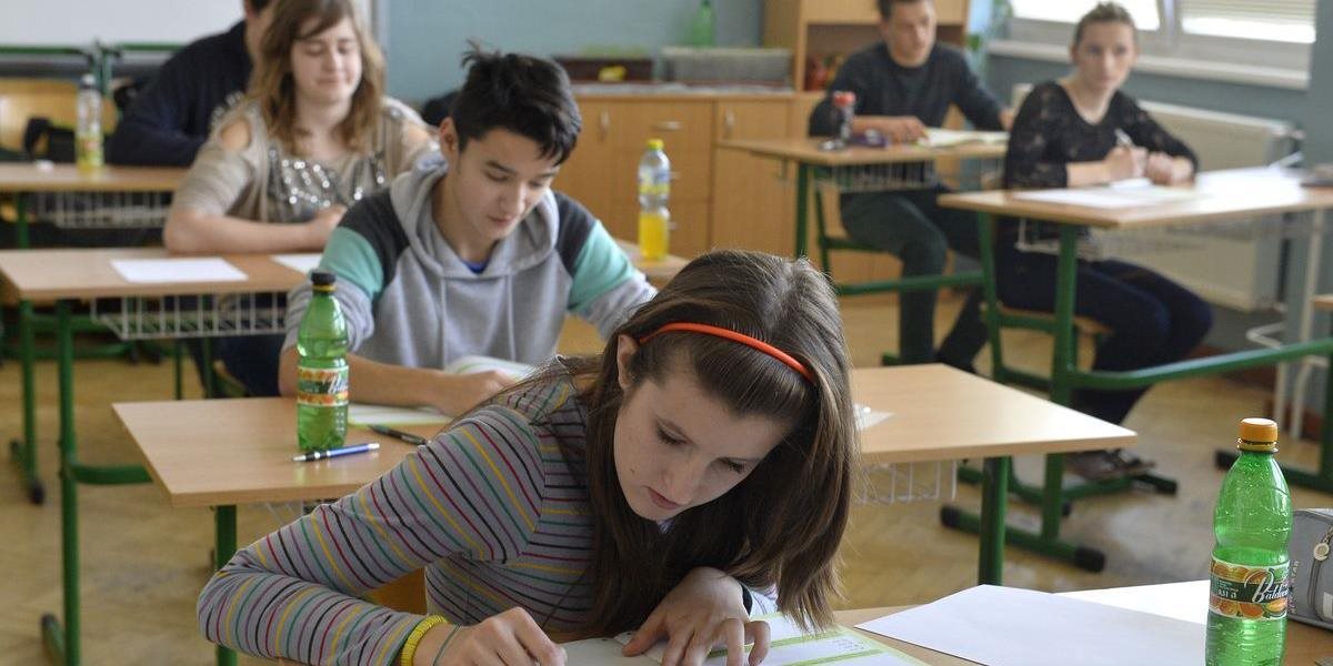 Ôsmakov s vyučovacím jazykom maďarským dnes čaká generálka nových testov