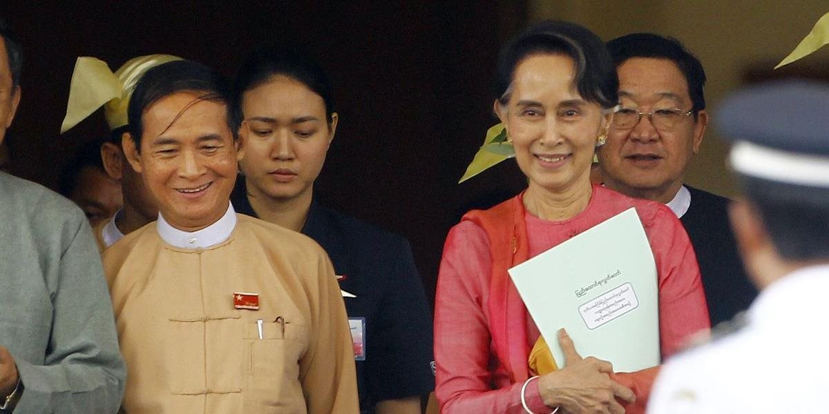 Mjanmarský prezident nariadil prepustiť 8000 väzňov