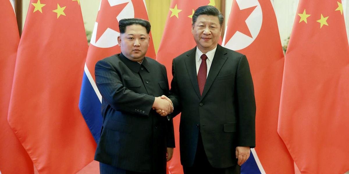 Čínsky prezident čoskoro navštívi Pchjongjang: Pôjde o jeho prvú návštevu KĽDR