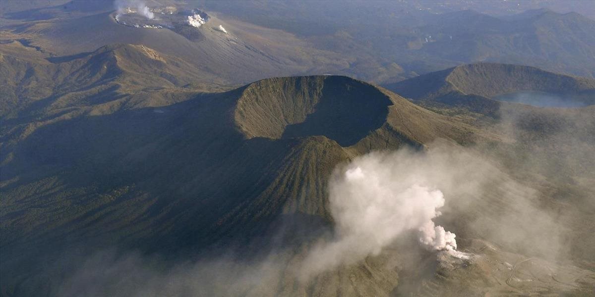 VIDEO Japonská sopka Io vybuchla prvý raz za posledných 250 rokov