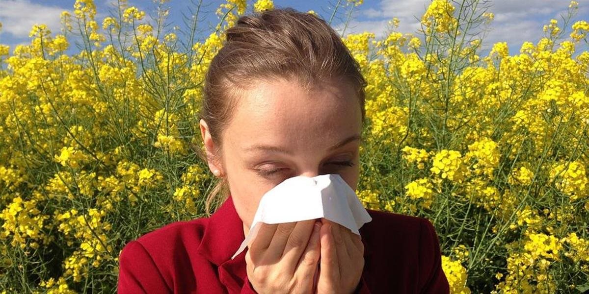 Tohtoročná peľová sezóna je pre alergikov kritická