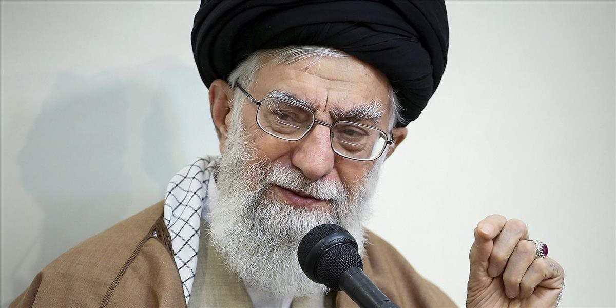 Khamenei vyzval všetkých moslimov, aby sa spojili proti USA