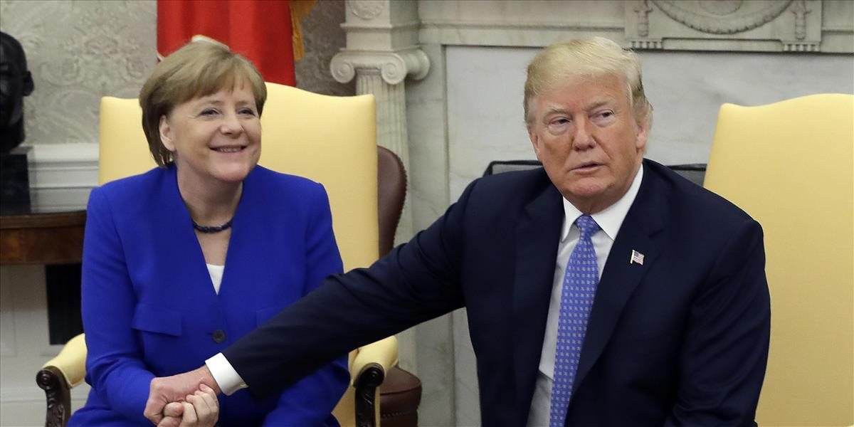 Donald Trump privítal v Bielom dome Angelu Merkelovú