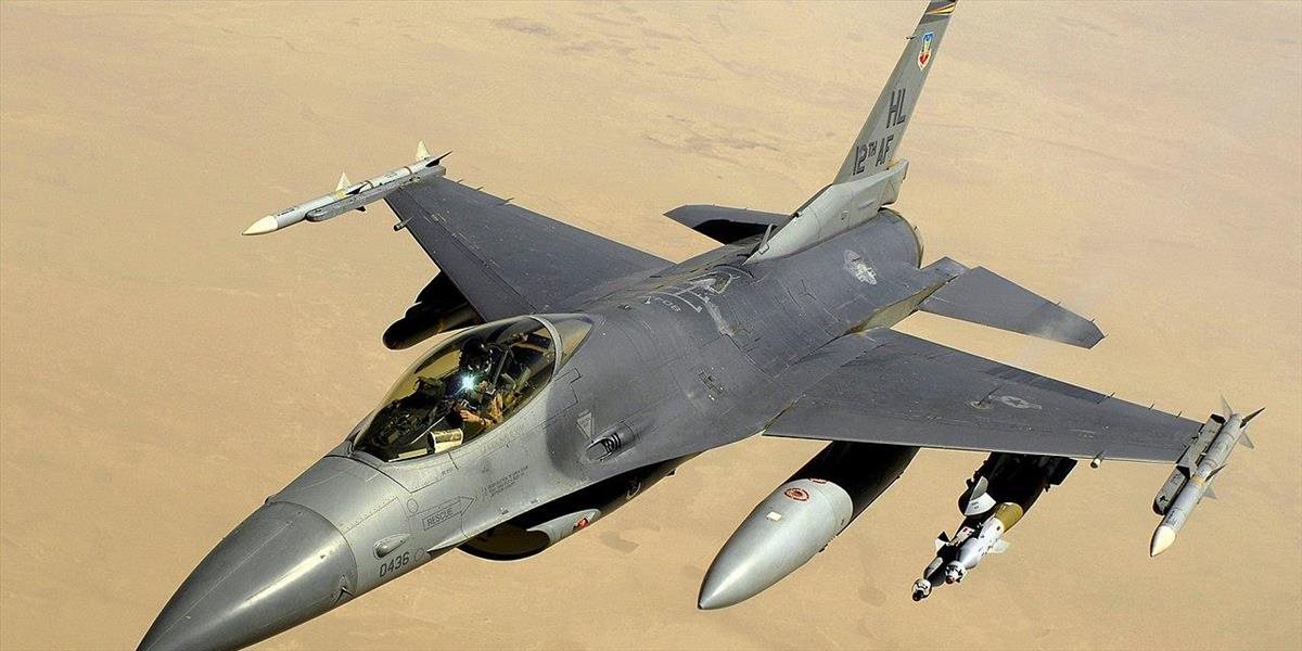 Vojenské letecké sily Iraku zaútočili na velenie ISIS v Sýrii