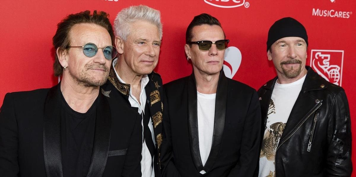 Fanúšikovia sa hnevajú na skupinu U2 pre ich podporu potratov