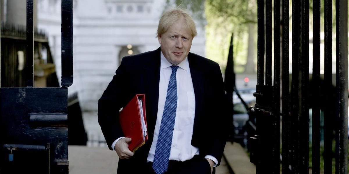 Šéf britskej diplomacie odmieta ideu colného partnerstva s EÚ