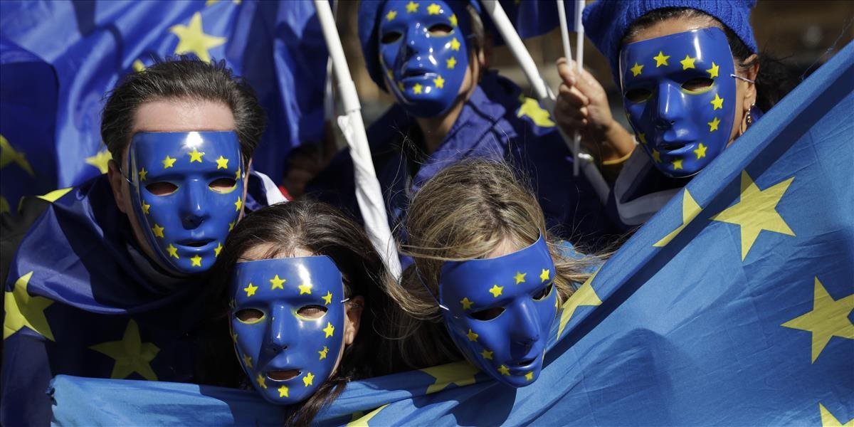 Takmer 75 percent občanov súhlasí s členstvom Slovenska v EÚ