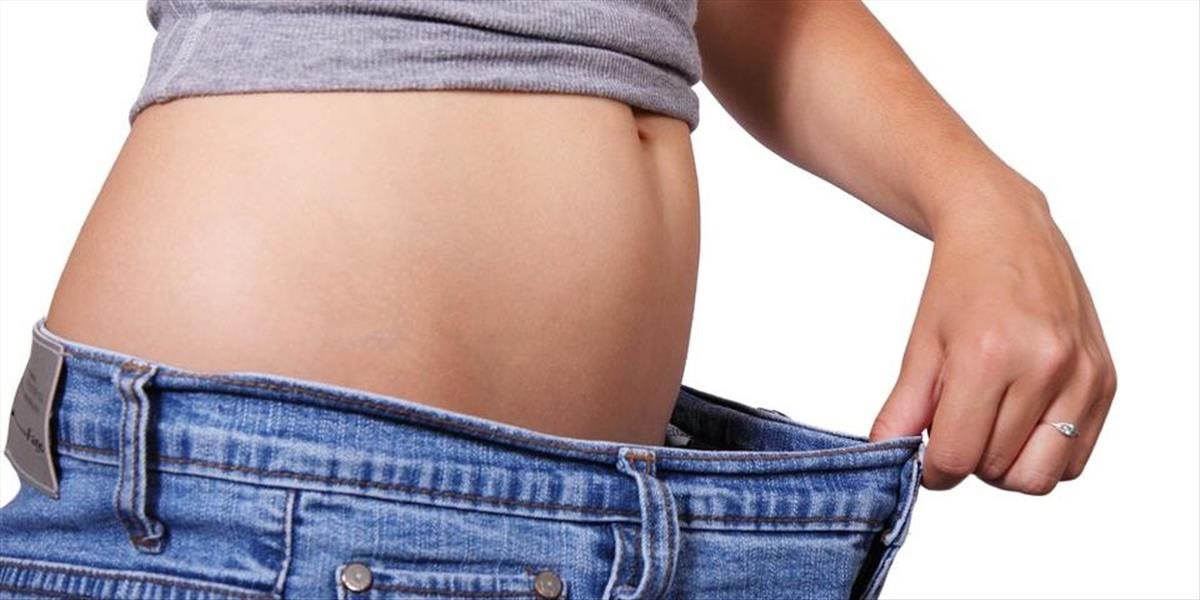 Britskí vedci robia revolúciu v boji proti obezite: Jediná injekcia nahradí bandáž žalúdka!