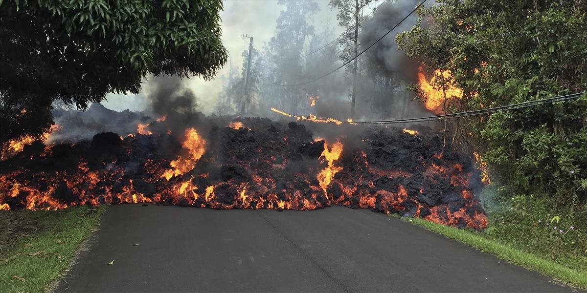 VIDEO Erupcia sopky na Hawai: Trump vyhlásil stav katastrofy